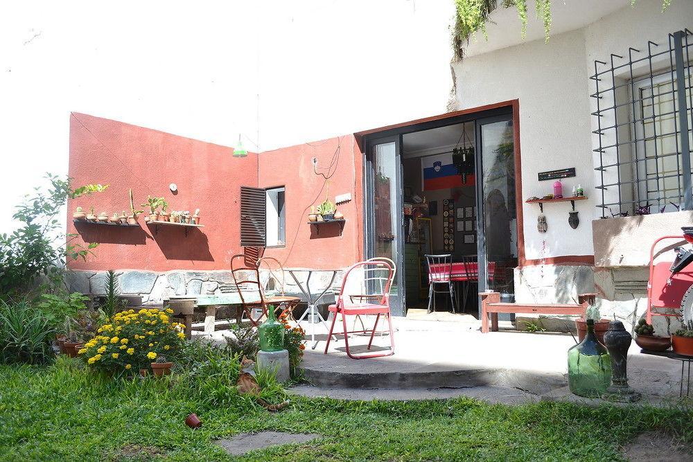 La Lechuza Hostel Rosario Exterior photo